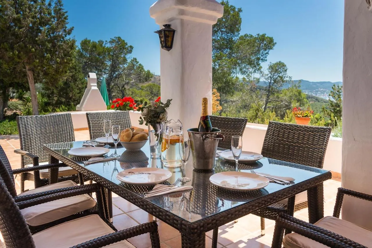 Villa Tres Yucas - La Cabana San Antonio  0*, San Antonio (Ibiza) Spain